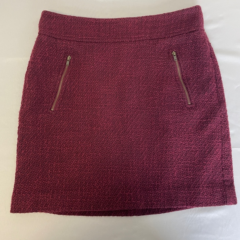 LOFT Red Mini Skirt with pockets/ zippers SIZE 0